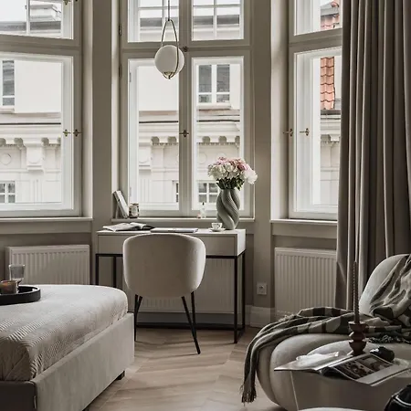 La Belle Epoque - Loftaffair Collection 3*