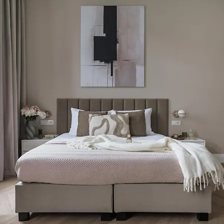 Apart-hotel La Belle Epoque - Loftaffair Collection