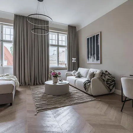 La Belle Epoque - Loftaffair Collection 3*