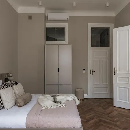 Apart-hotel La Belle Epoque By Staylab Varsóvia