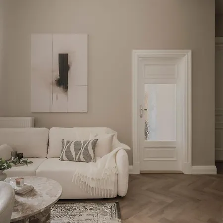 Apart-hotel La Belle Epoque 4*
