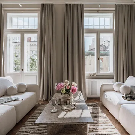 La Belle Epoque By Staylab