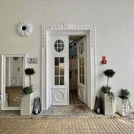 La Belle Epoque By Staylab